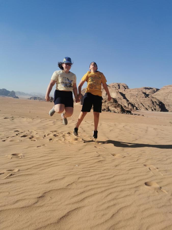 Rum Titanic Wadi Rum Exterior foto